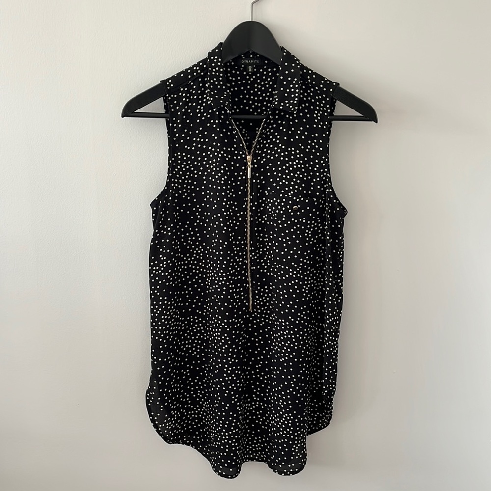 DYNAMITE | sleeveless polka dot blouse